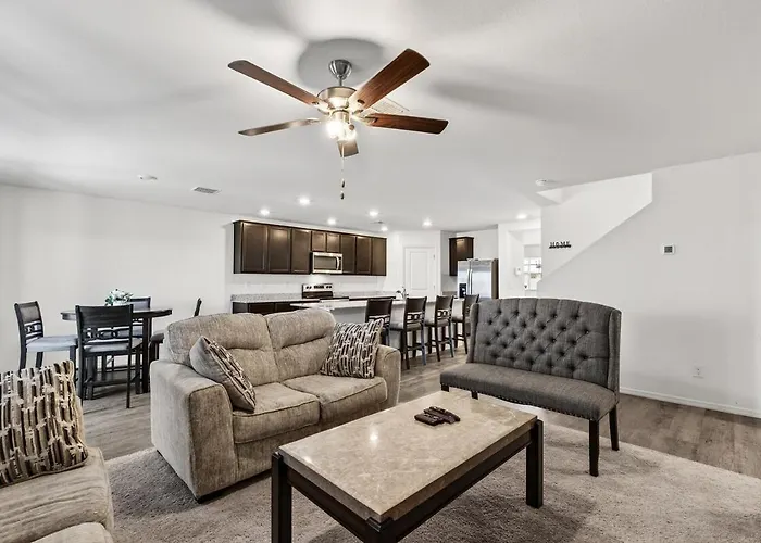 Cute And Cozy Homes In Buckeye